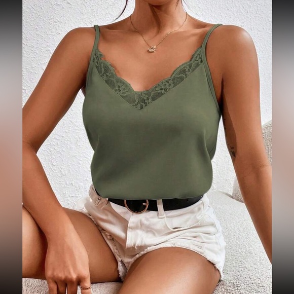 Elegant Green Lace Trim Cami Top